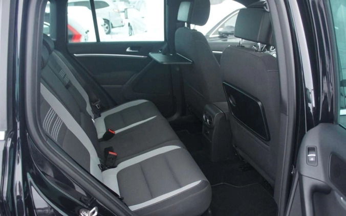 Volkswagen Tiguan cena 58900 przebieg: 132000, rok produkcji 2013 z Koszalin małe 407